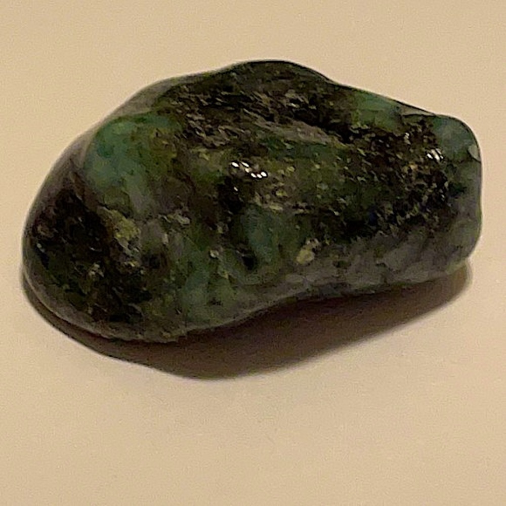 Brazilian Emerald, Mica, Indigenous Stone💚 Tumbled & Super Polished - Picture 9 of 16